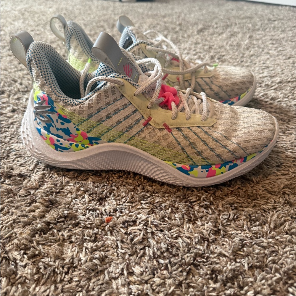 UA Curry flow 10s